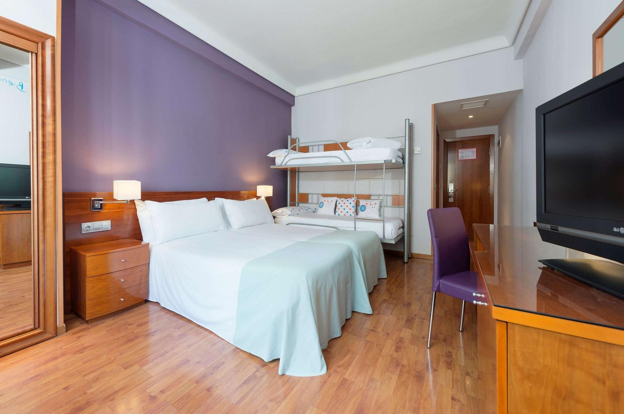 Hotel Madrid Centro, Affiliated By Melia Exterior photo